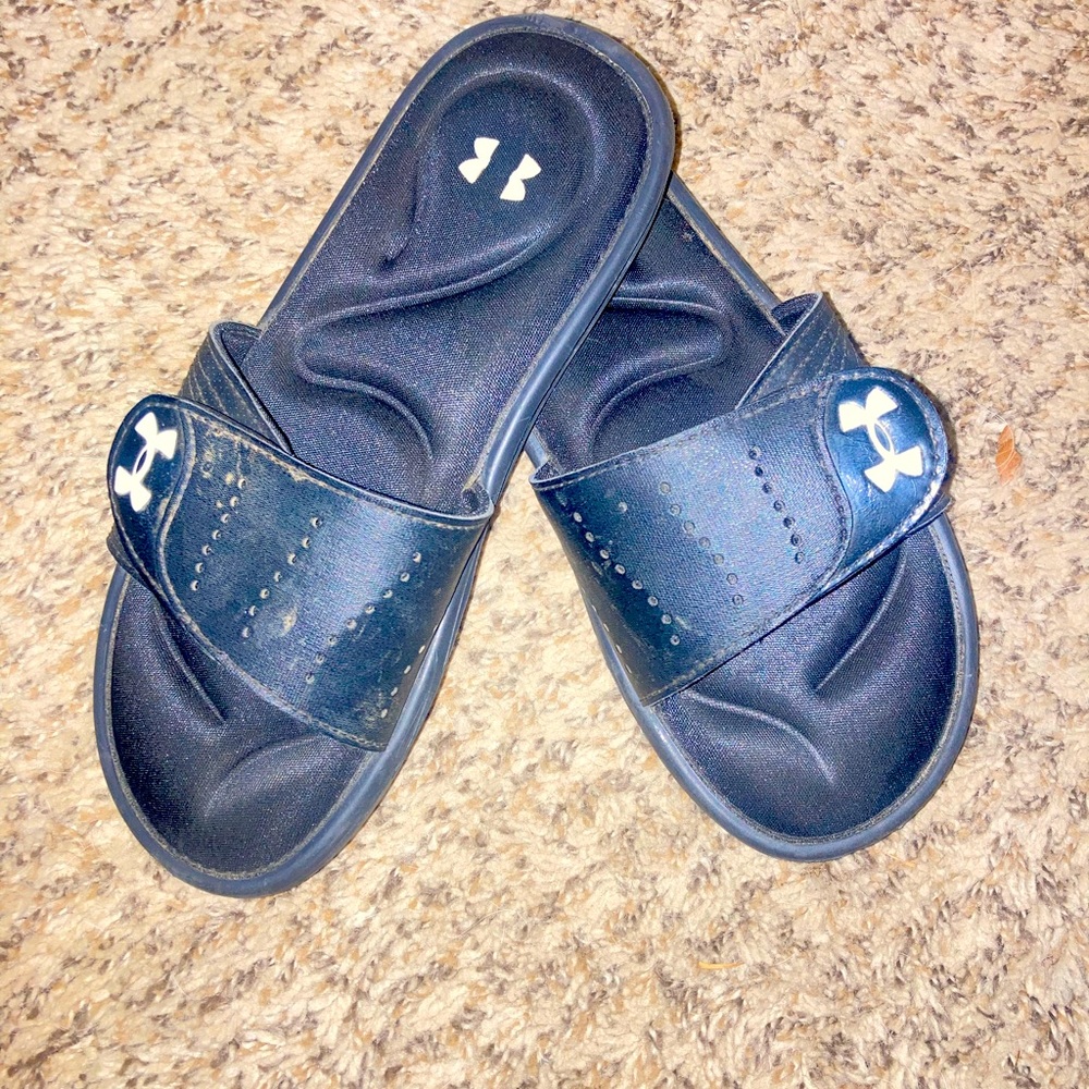 Under armor slides for youth